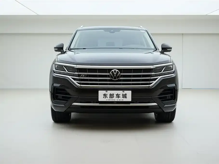 Volkswagen Touareg — фото 2