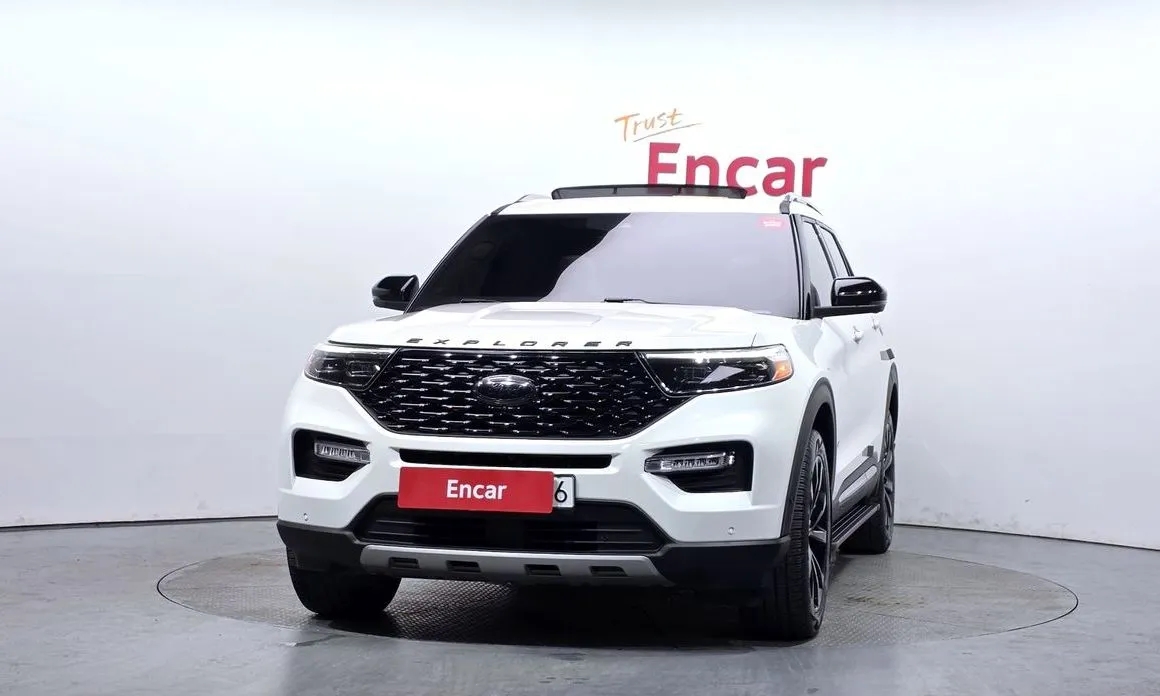 Ford Explorer 2022 из KR, фото 3