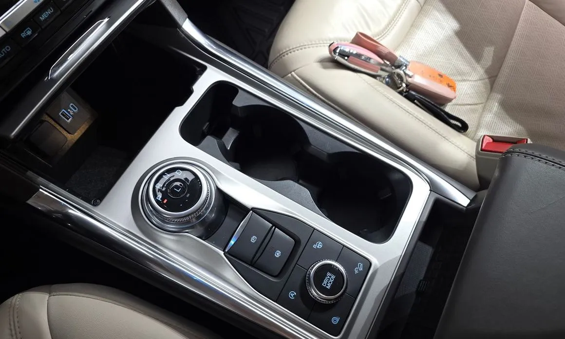 Ford Explorer 2022 из KR, фото 5