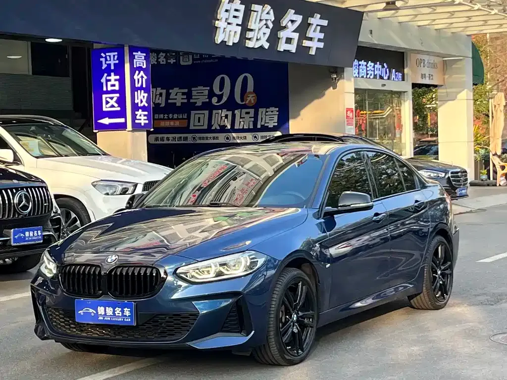 BMW 1 Series — фото 1