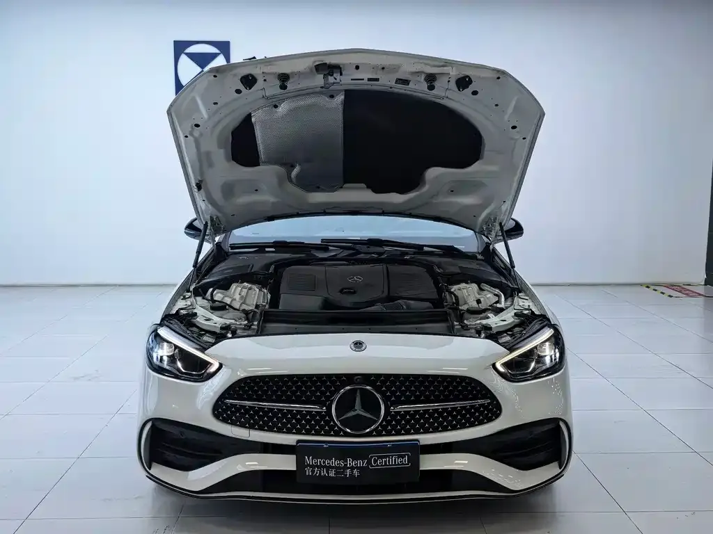 Mercedes-Benz C-Class — фото 10