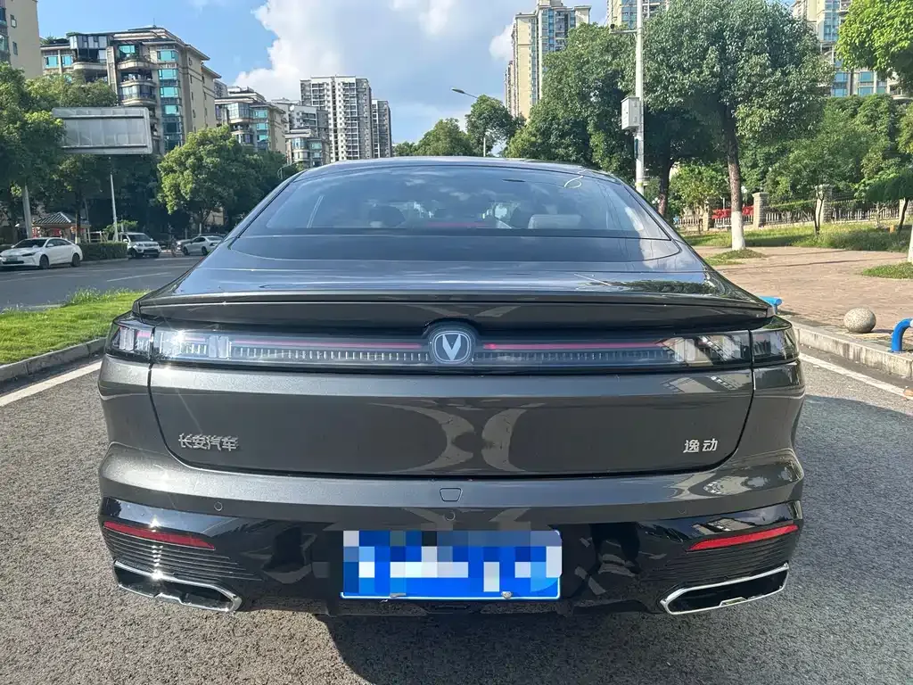Changan Eado — фото 6