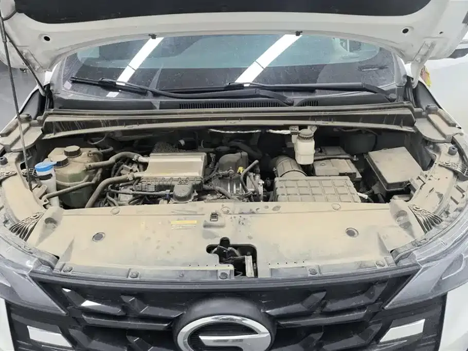 GAC Motor Trumpchi M6 — фото 10