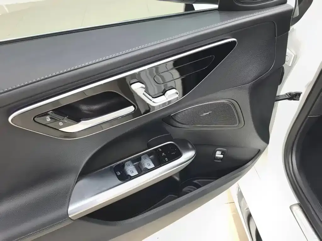Mercedes-Benz C-Class 2023 из CN, фото 5