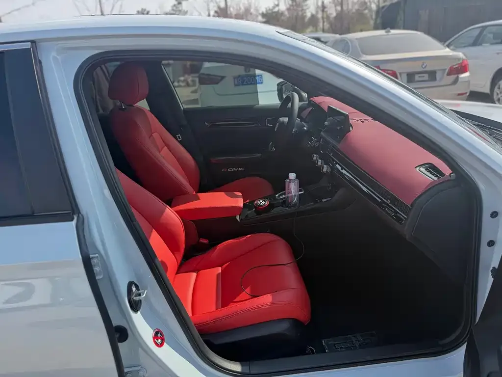 Honda Civic 2025 из CN, фото 8