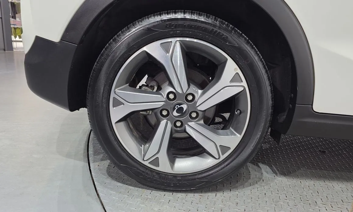 KG Mobility (Ssangyong) TIBOLI 2024 из KR, фото 10