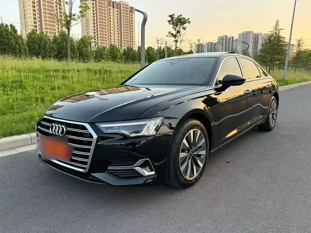 Audi A6L 2023 из CN, фото 9