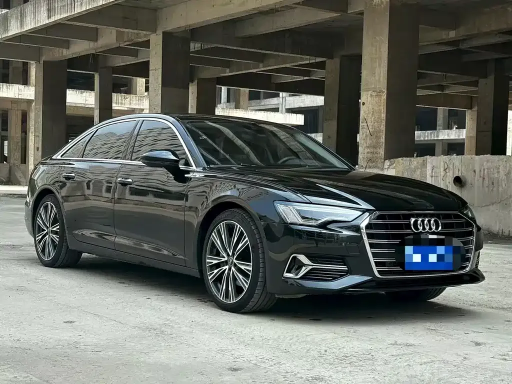 Audi A6L — фото 9