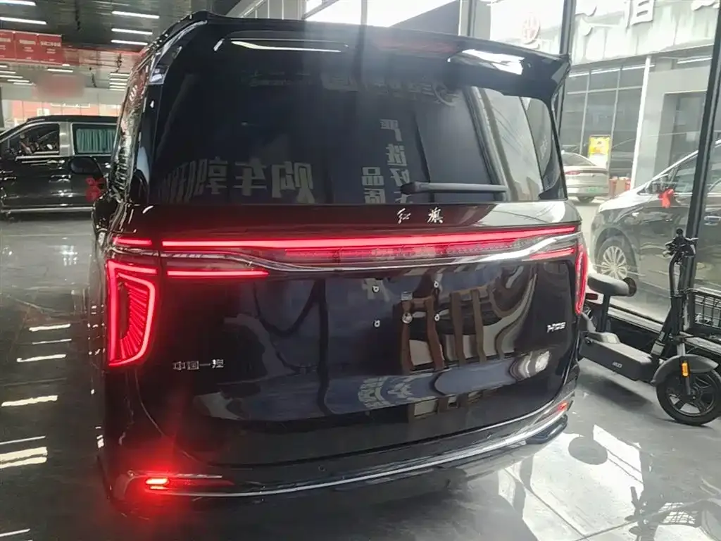 Hongqi HQ9 2023 из CN, фото 5