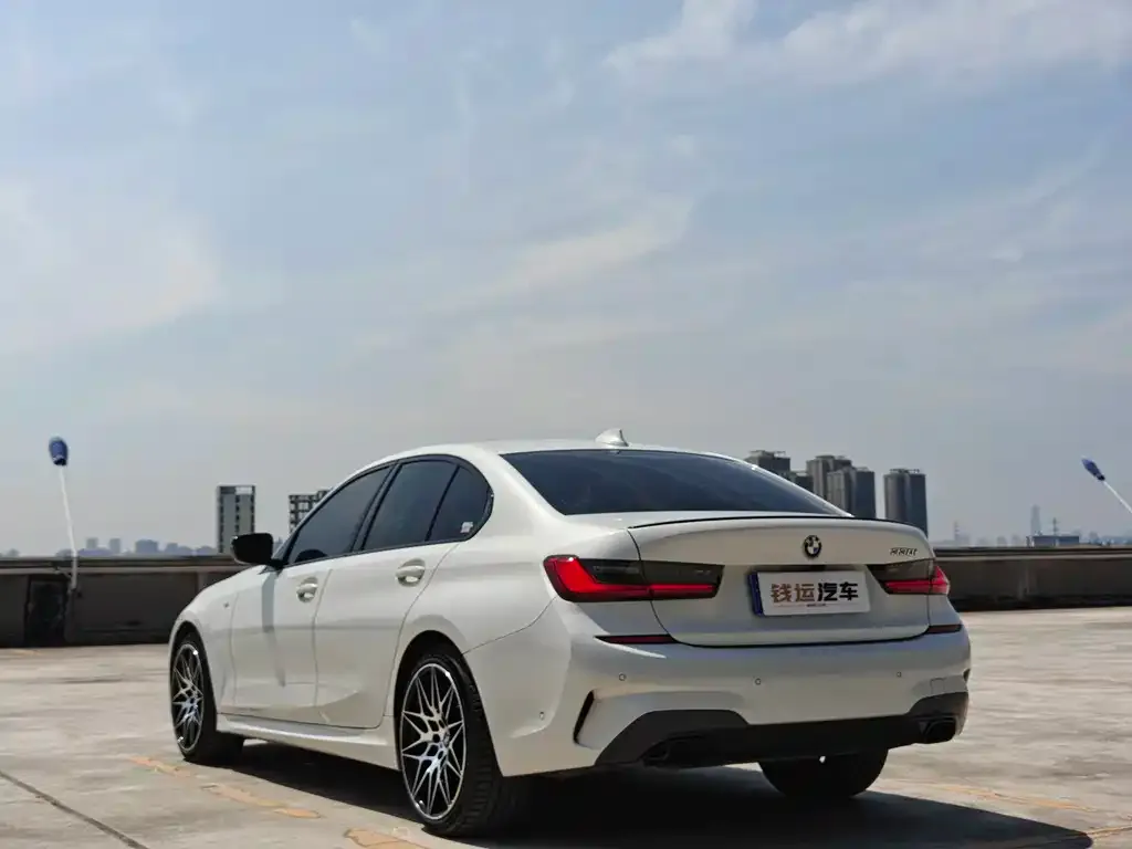 BMW 3 Series 2023 из CN, фото 2