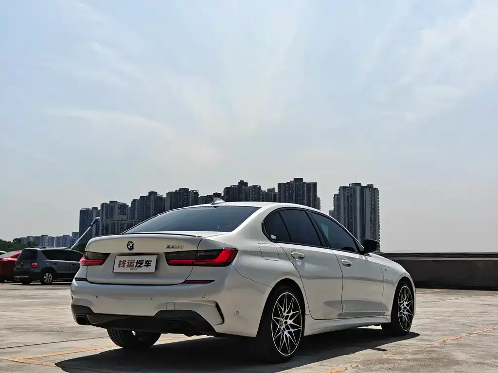 BMW 3 Series 2023 из CN, фото 3