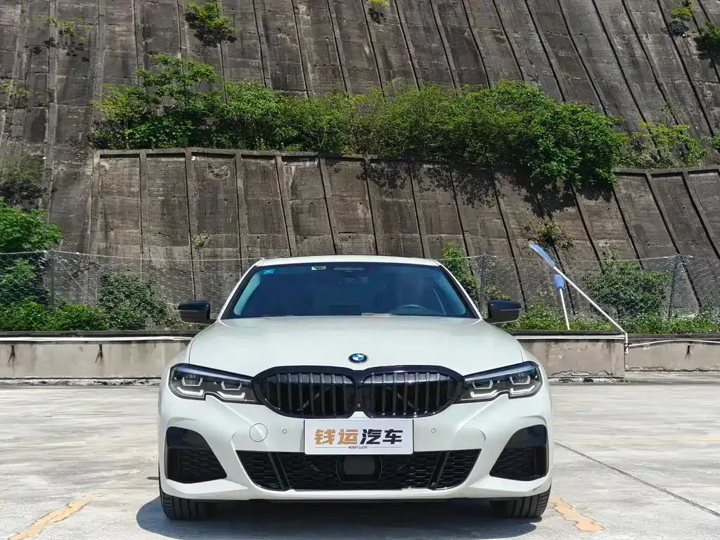 BMW 3 Series 2023 из CN, фото 10