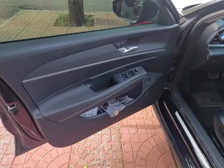 Volkswagen Passat — фото 7