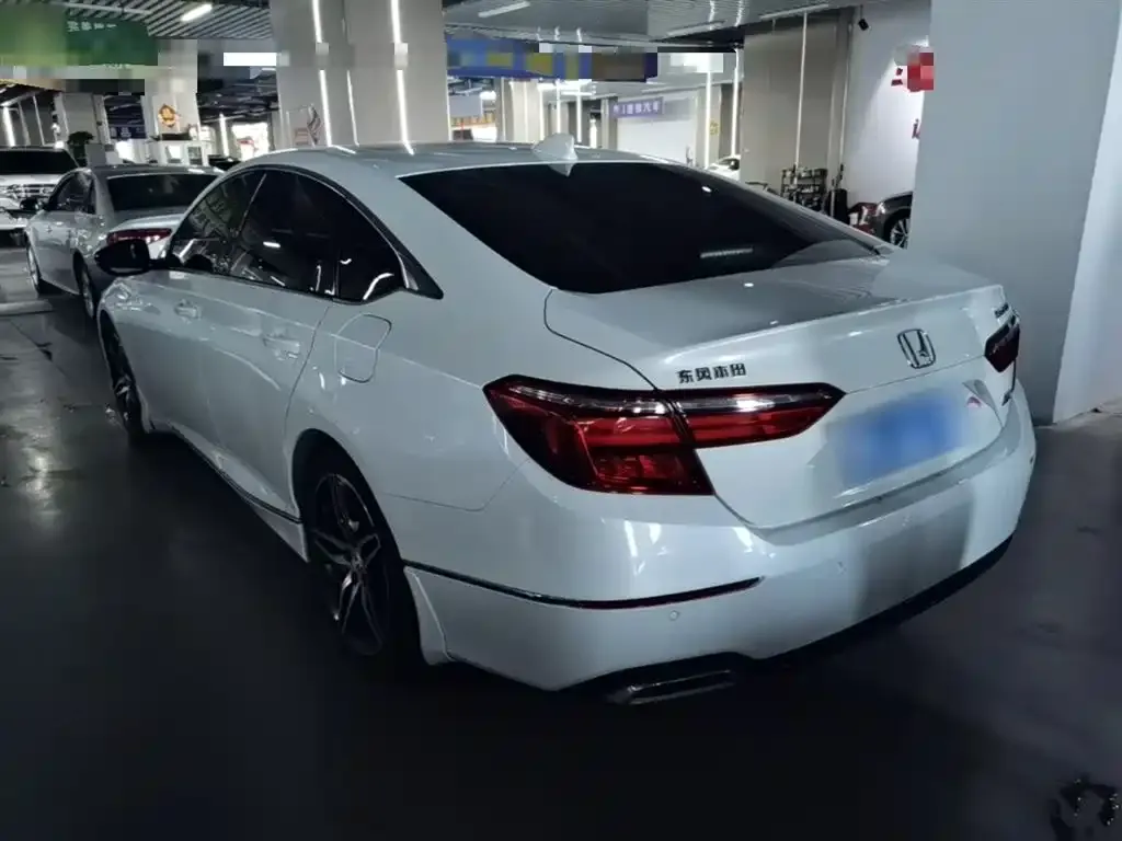 Honda Inspire — фото 5