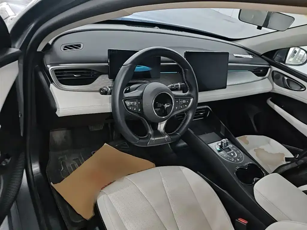 BYD Seal 05 DM-i — фото 2