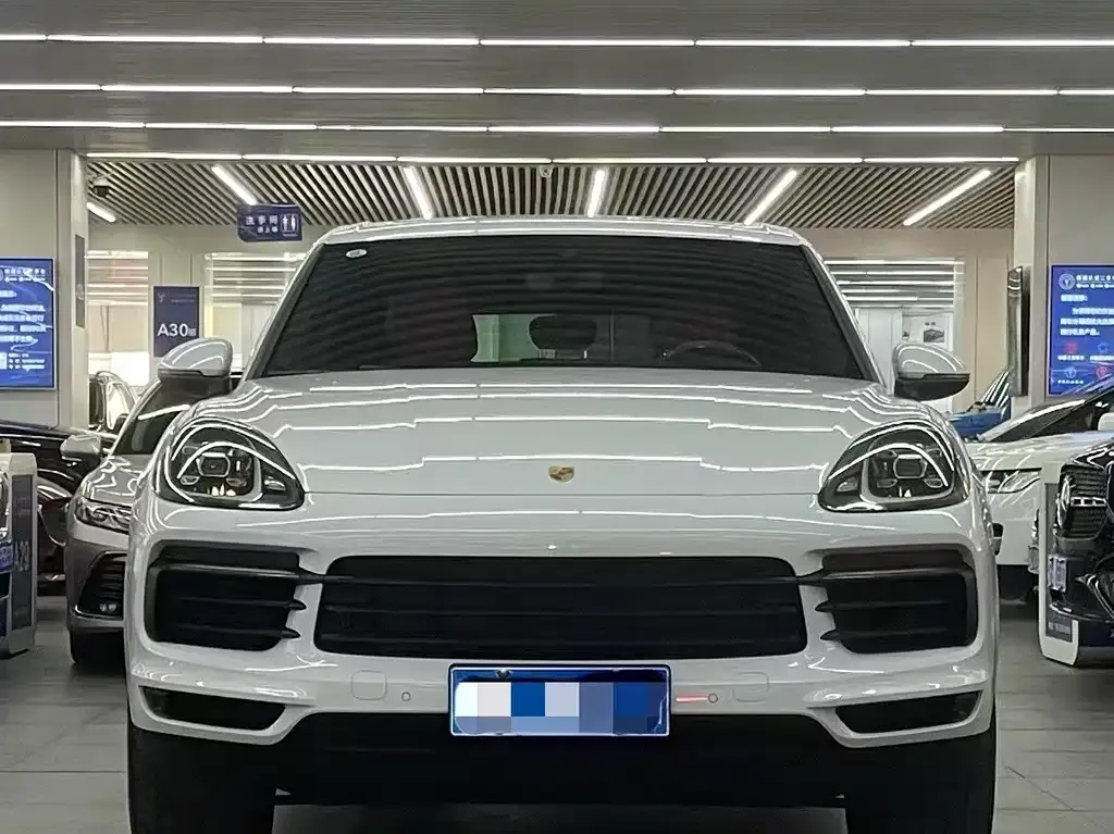 Porsche Cayenne — фото 3