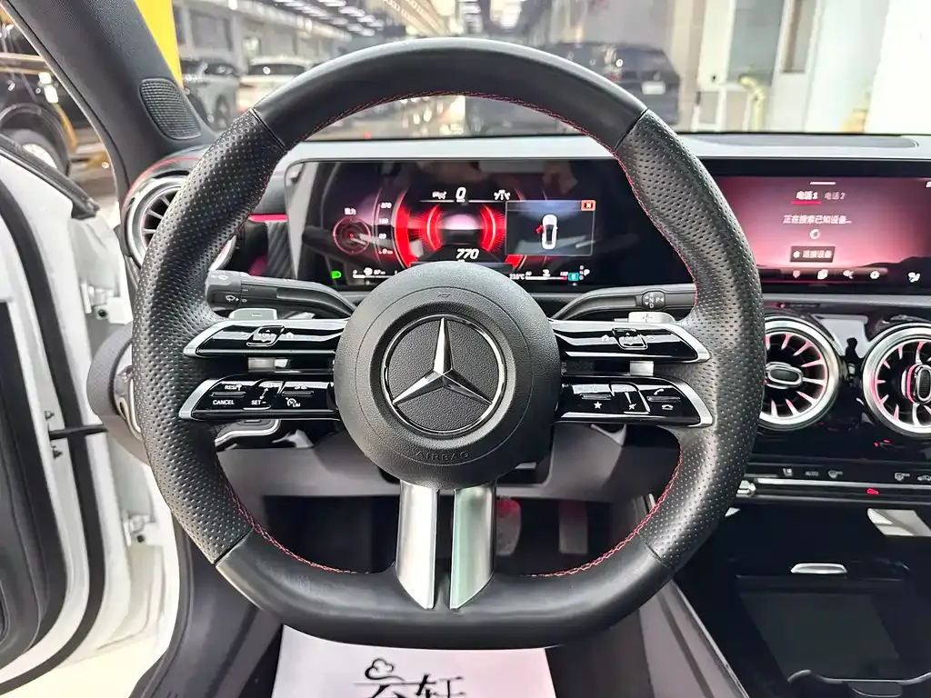 Mercedes-Benz A-Class 2023 из CN, фото 4