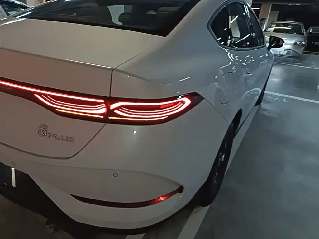 BYD Qin PLUS — фото 6