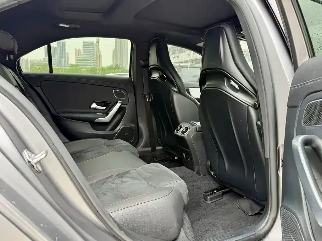 Mercedes-Benz A-Class AMG 2023 из CN, фото 2