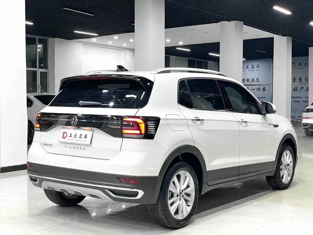 Volkswagen T-Cross — фото 2