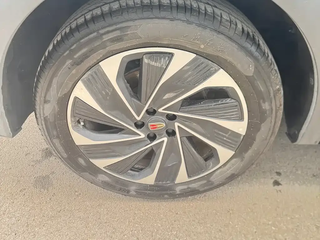 Hongqi HS7 PHEV 2024 из CN, фото 10