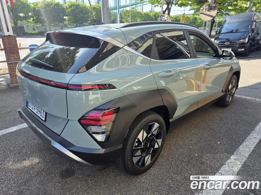 Hyundai Kona — фото 10