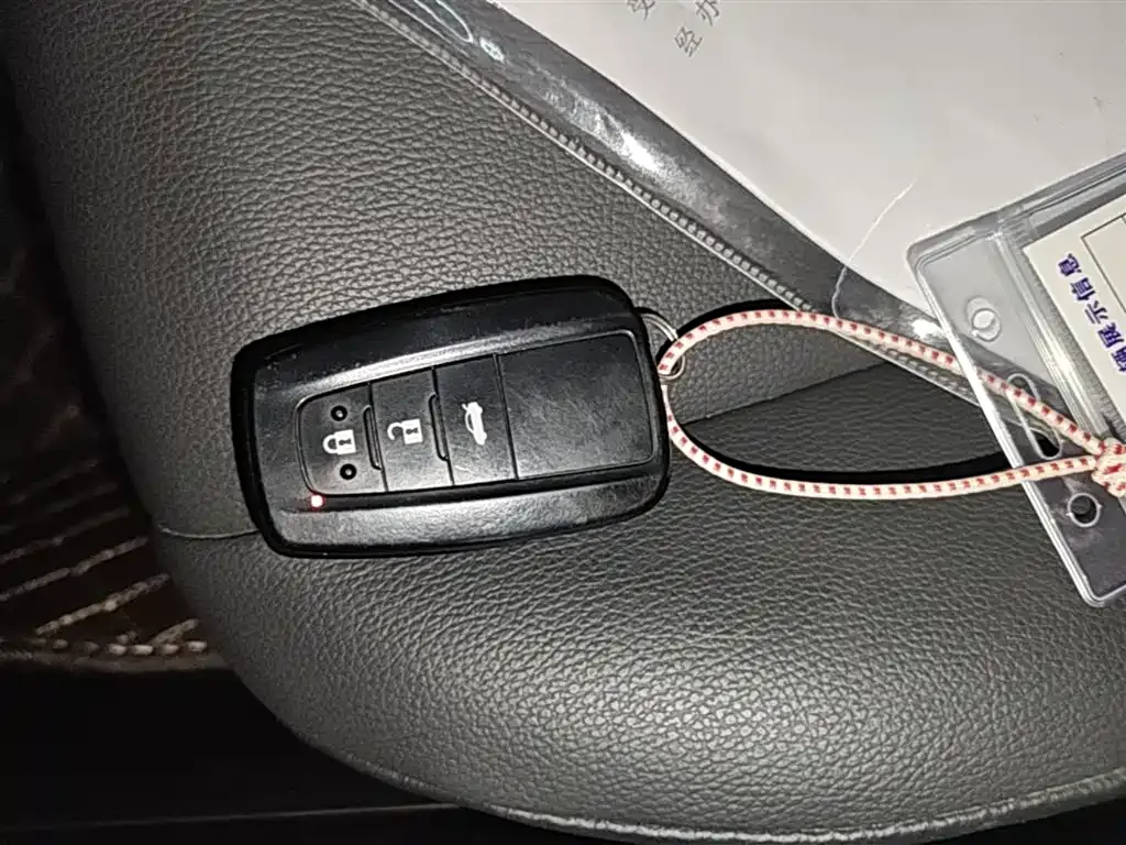 Toyota Levin — фото 10