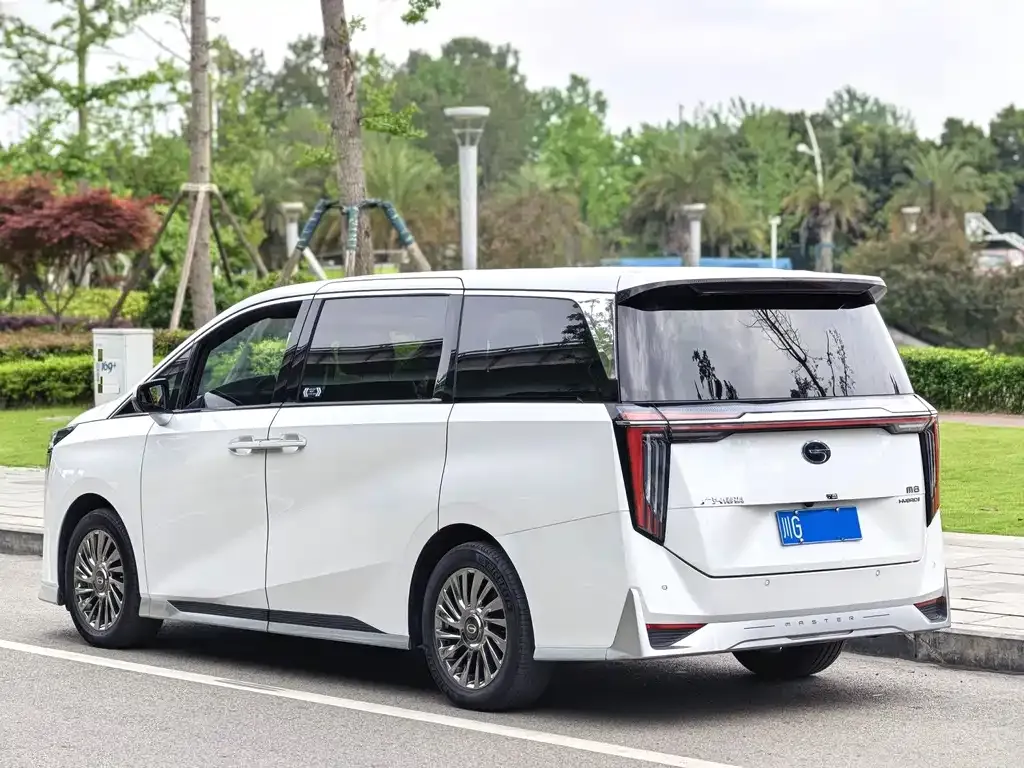 GAC Motor Trumpchi M8 — фото 8