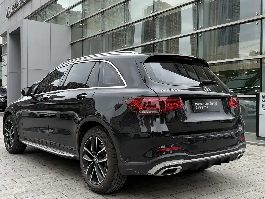 Mercedes-Benz GLC — фото 10