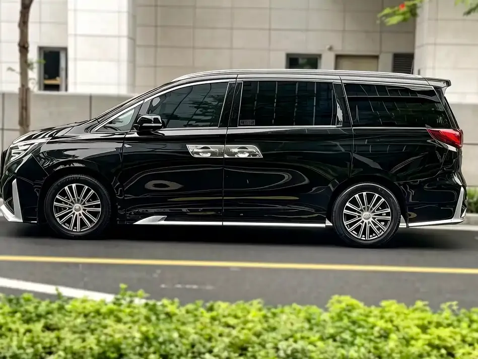 GAC Motor Trumpchi M8 — фото 2