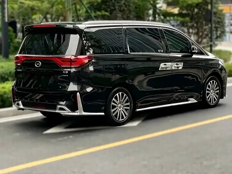 GAC Motor Trumpchi M8 — фото 7