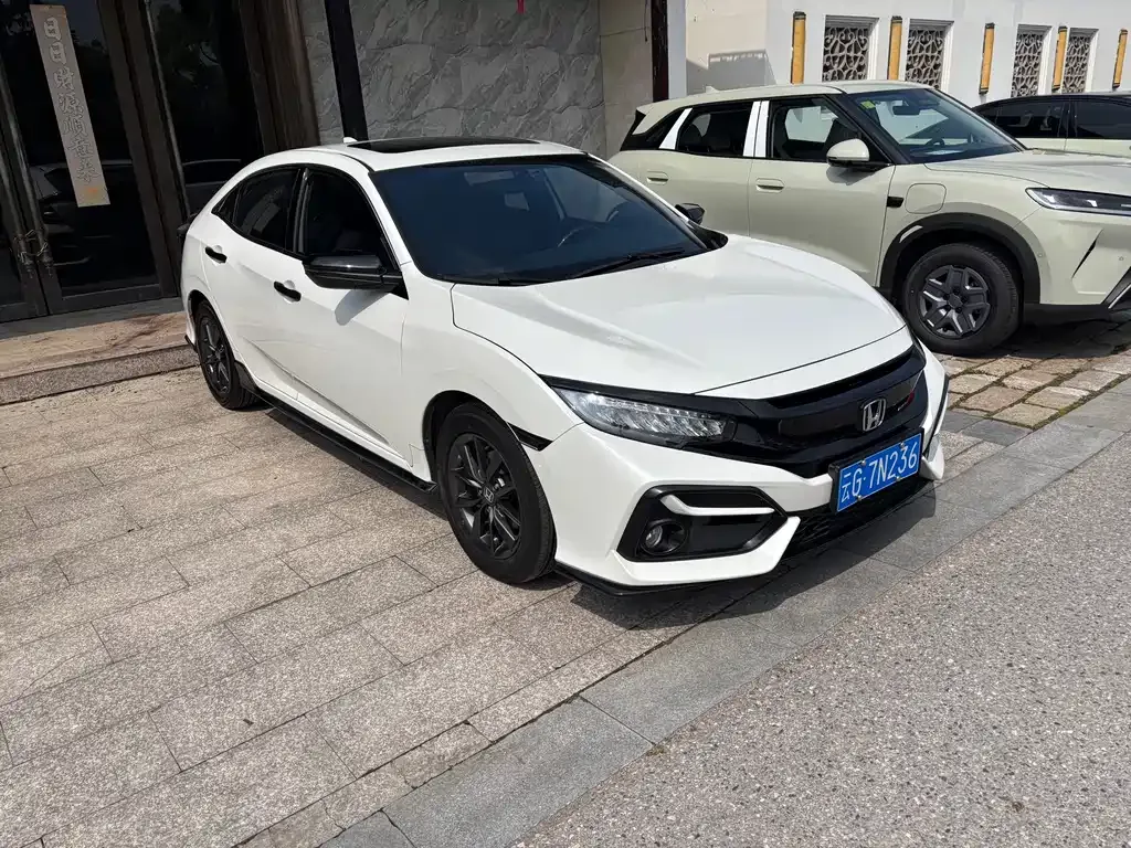 Honda Civic — фото 6