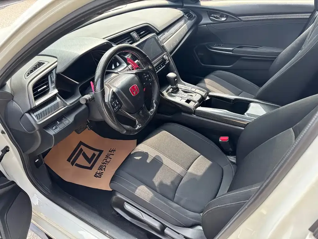Honda Civic — фото 8