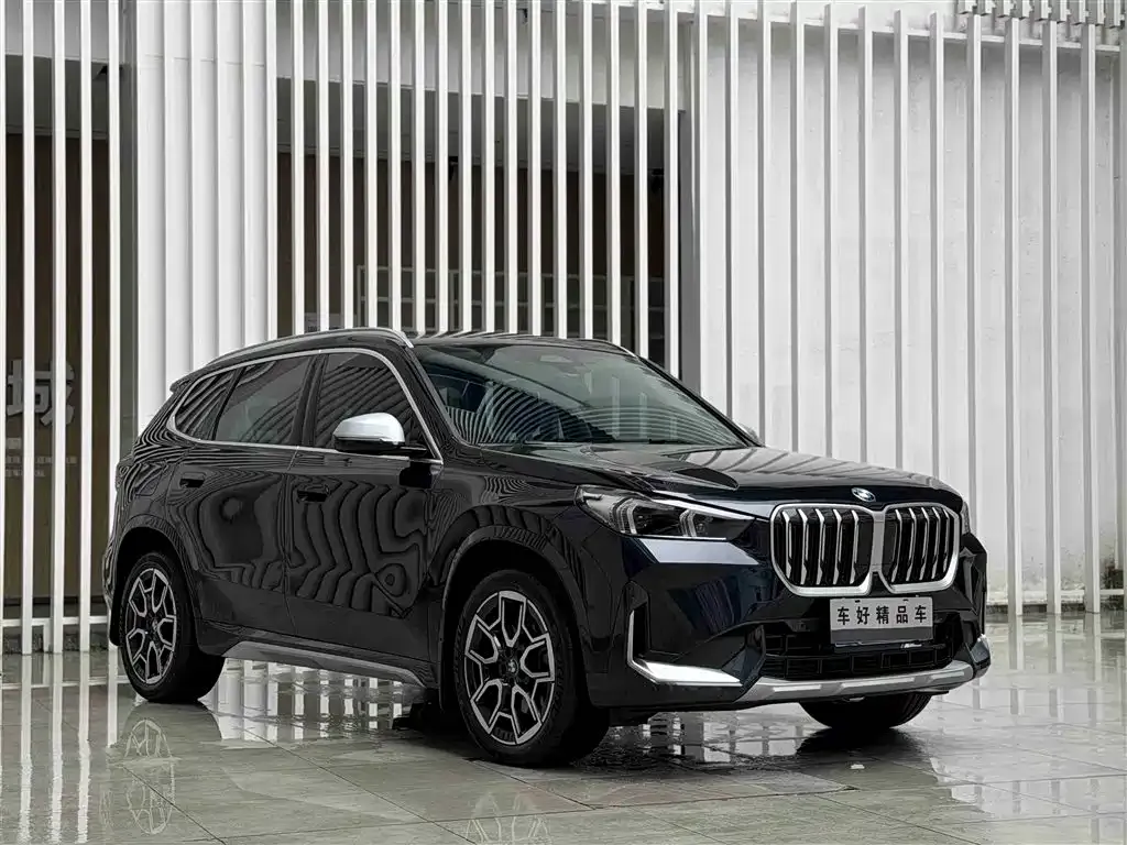 BMW X1 — фото 5
