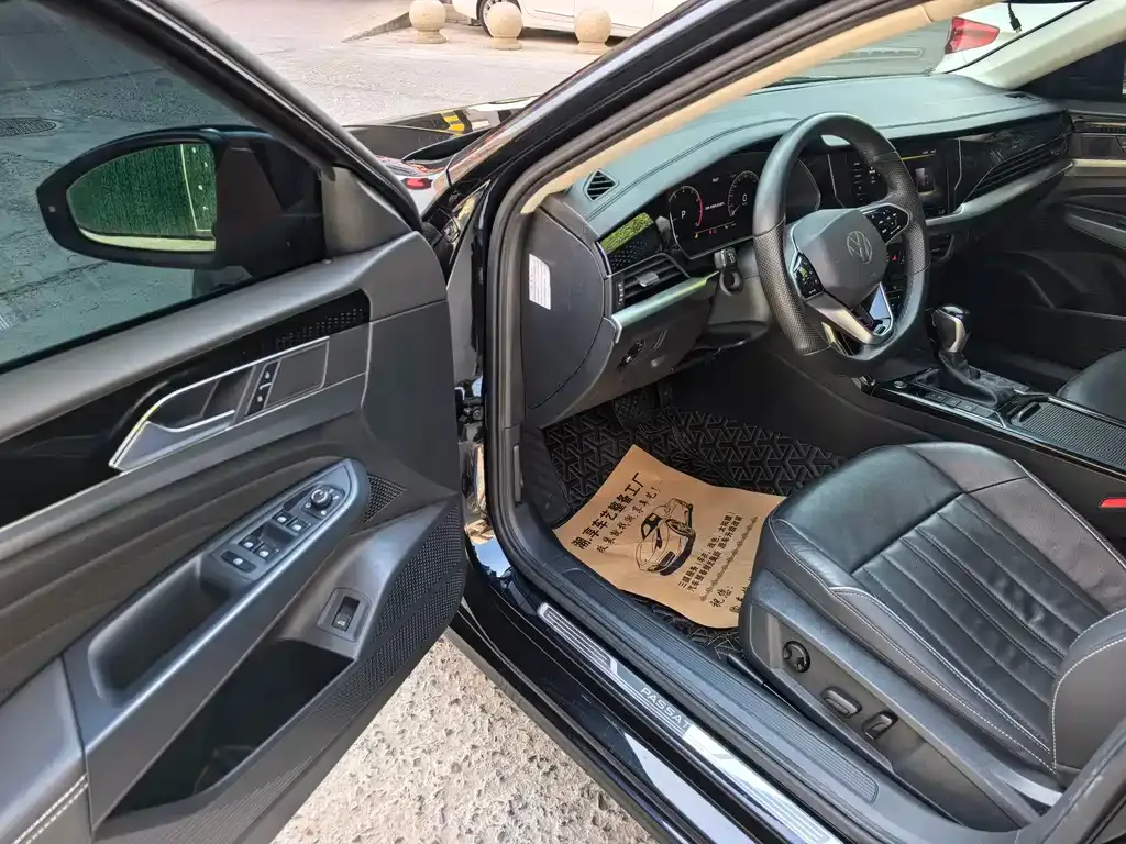 Volkswagen Passat — фото 8