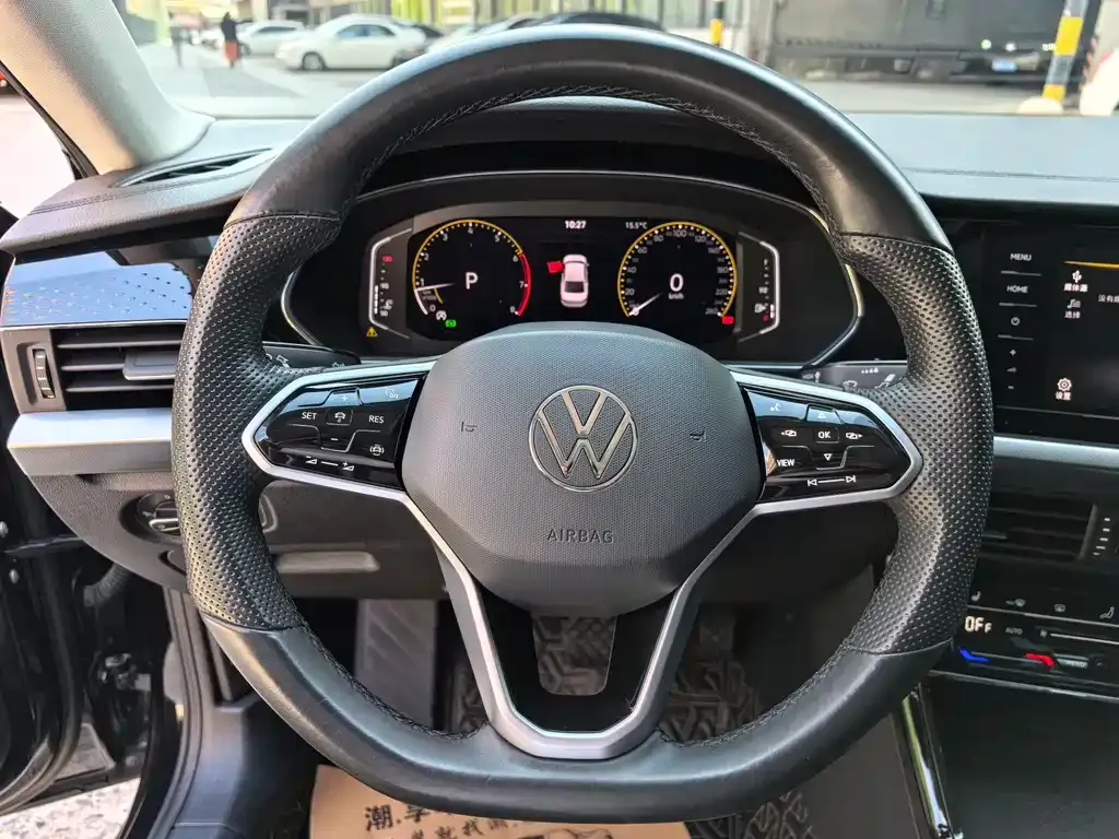 Volkswagen Passat — фото 4