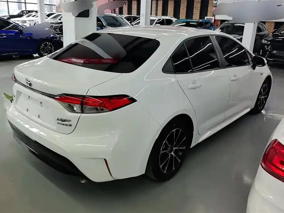 Toyota Levin — фото 10