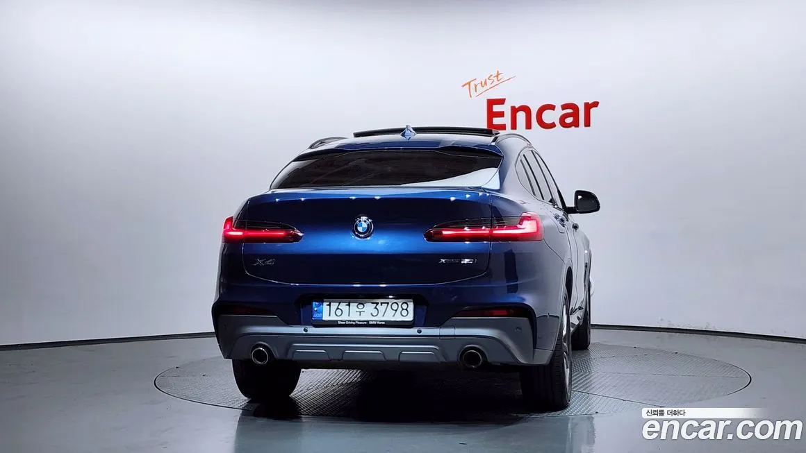 BMW X4 2021 из KR, фото 3