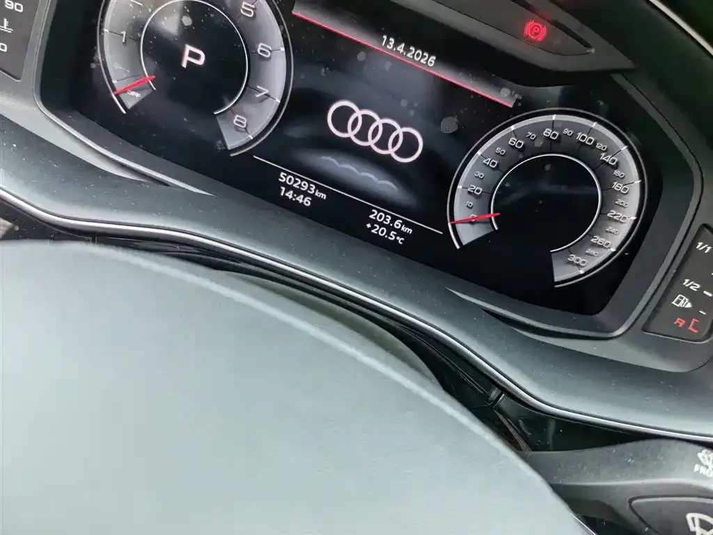 Audi Q7 — фото 5