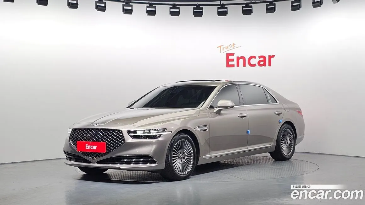 Genesis G90
