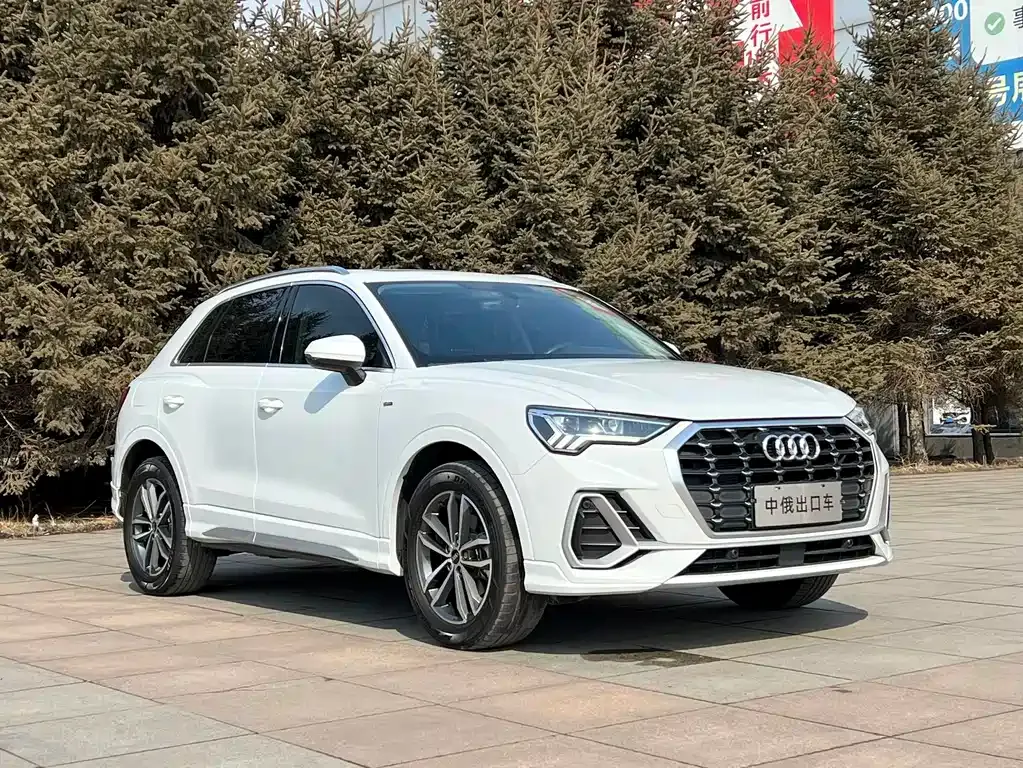 Audi Q3 — фото 4