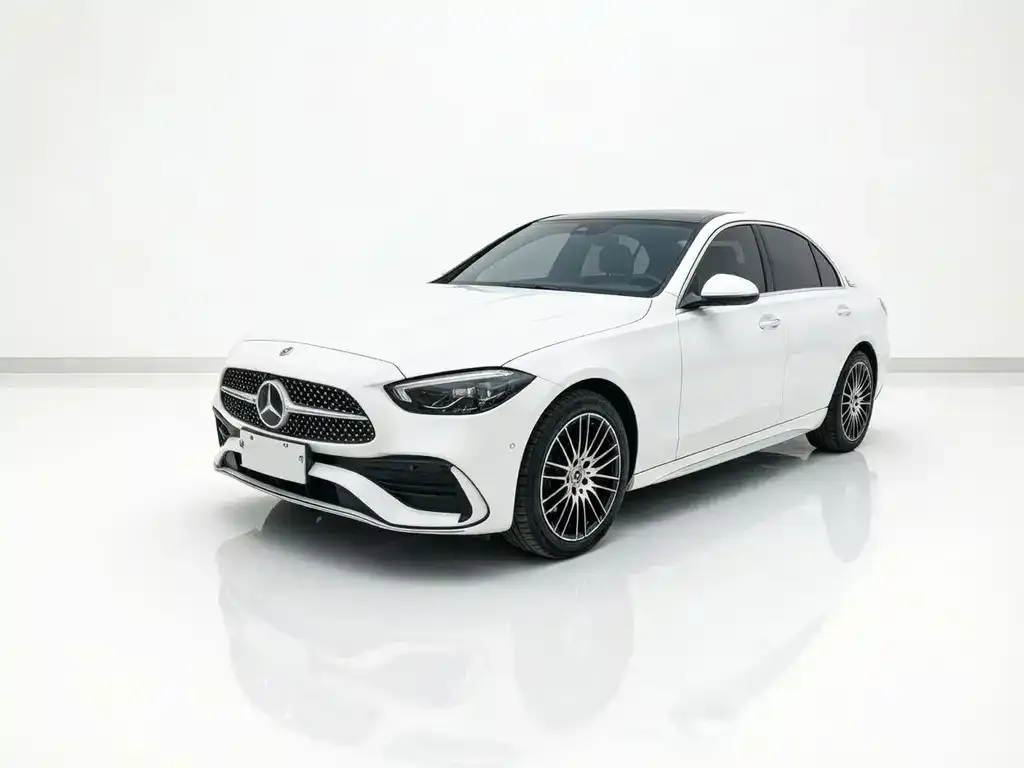 Mercedes-Benz C-Class — фото 1