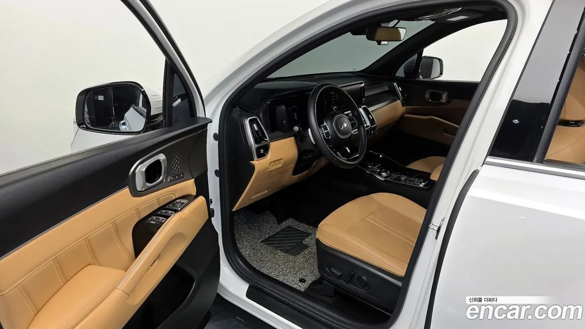 Kia Sorento — фото 6