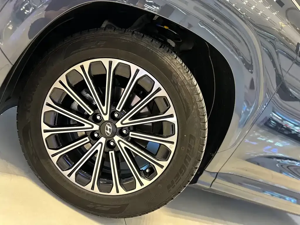 Hyundai Custo 2025 из CN, фото 5