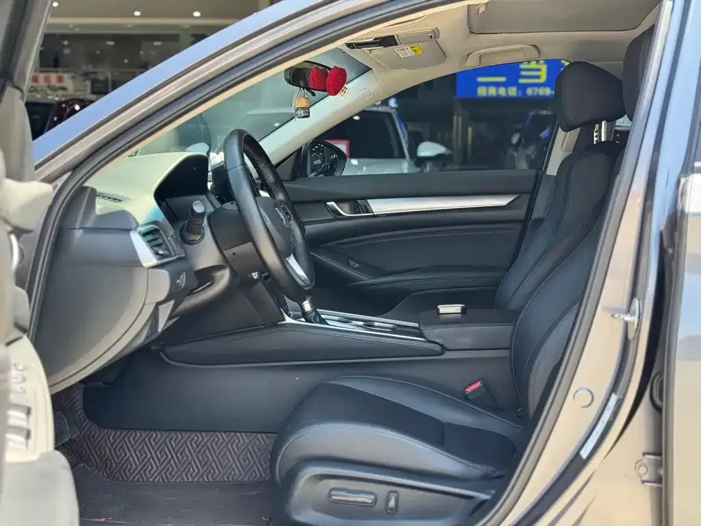 Honda Accord 2021 из CN, фото 6