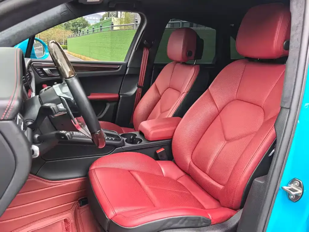 Porsche Macan 2021 из CN, фото 3