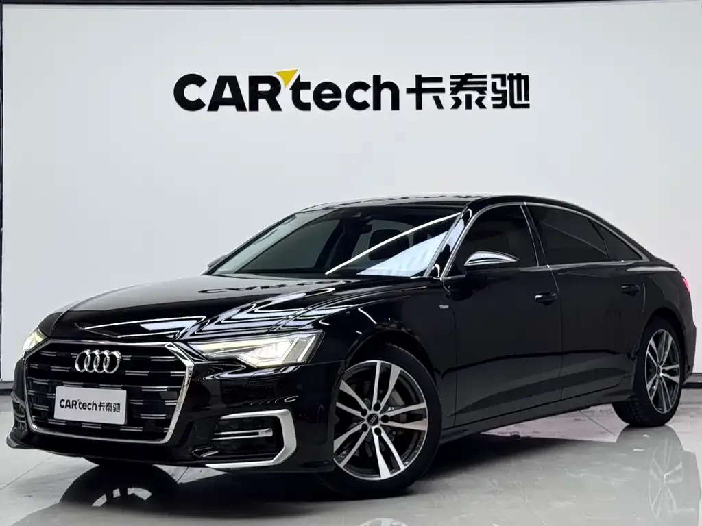 Audi A6L — фото 1
