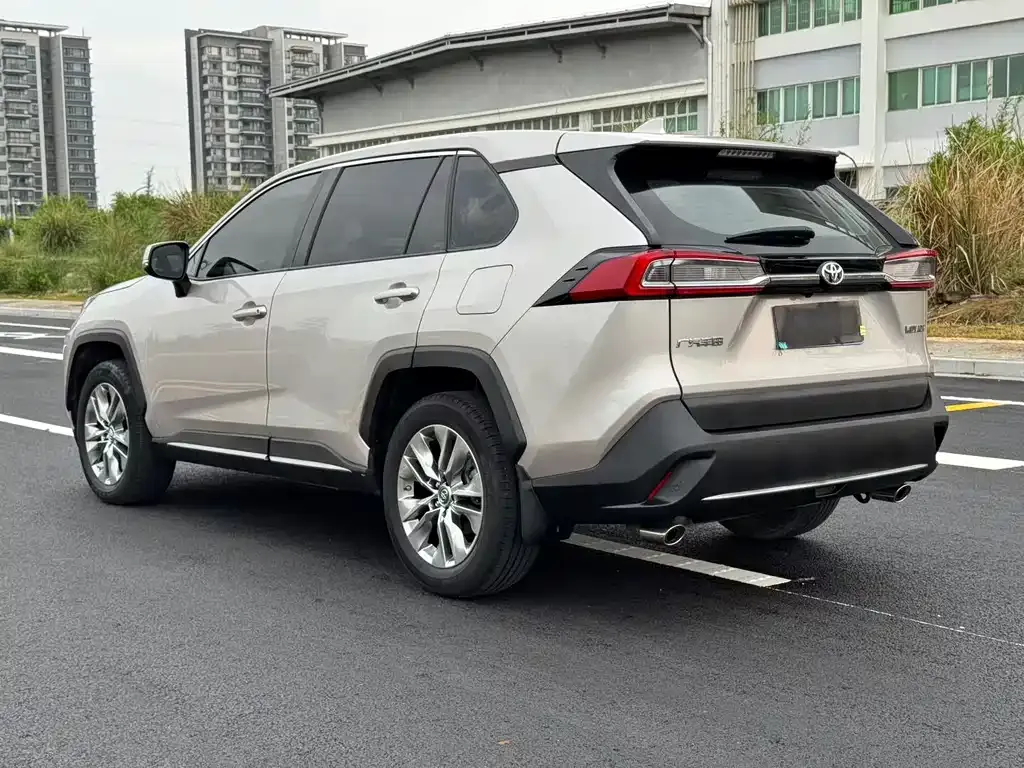 Toyota Wildlander 2021 из CN, фото 9