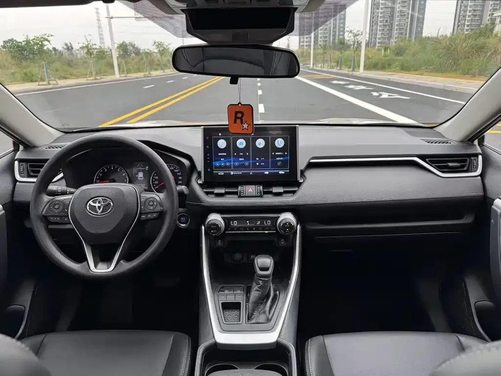 Toyota Wildlander 2021 из CN, фото 7