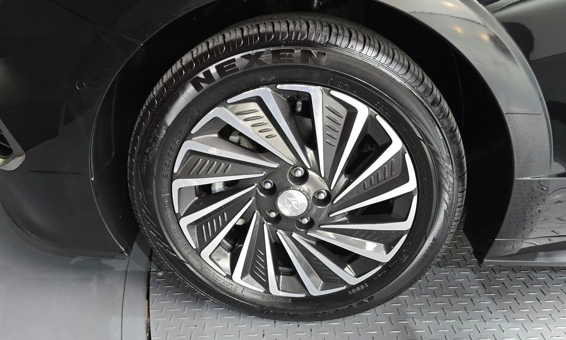 Hyundai Sonata 2022 из KR, фото 8